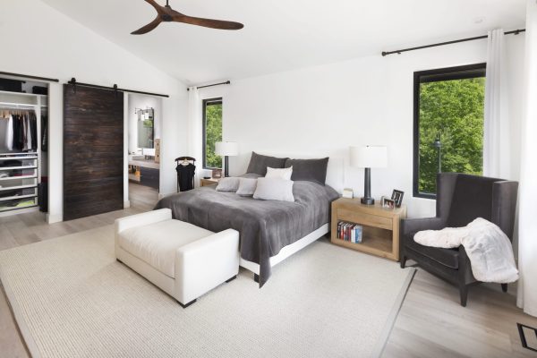 2019FRONTIERGROUP_ThomsEstateHome_5627